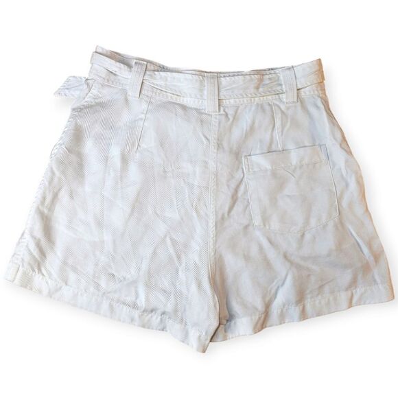 Wilfred Free High Rise White Lightweight Shorts Size 10 - Picture 3 of 5